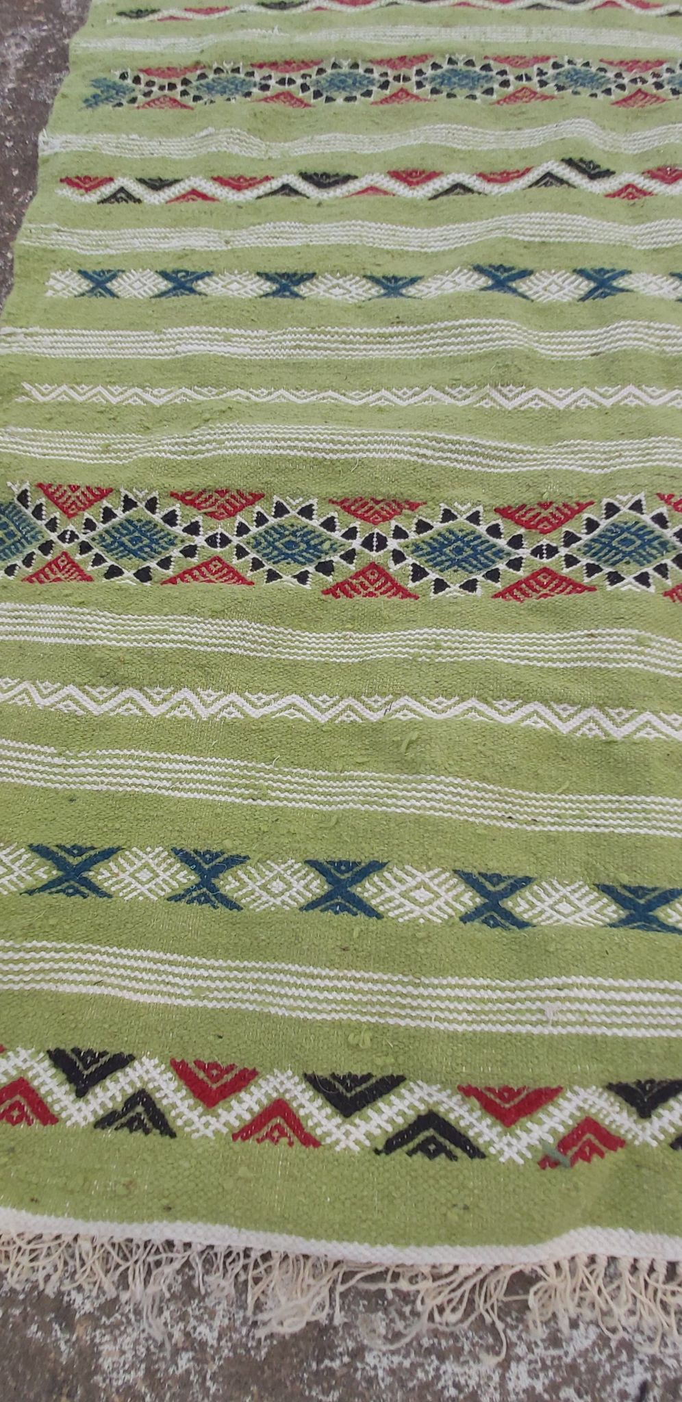 Berber handmade green kilim rug in pure wool 210-115cm