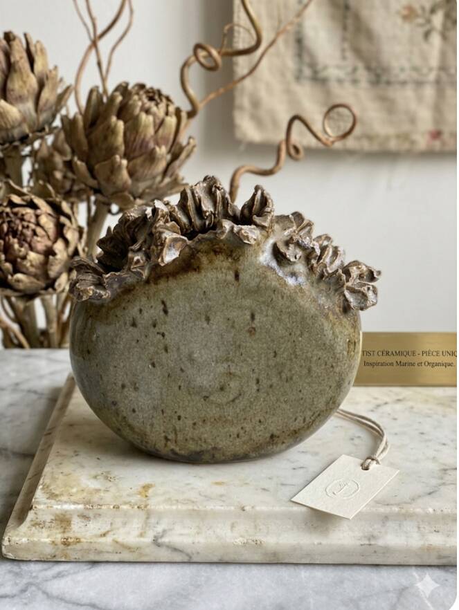 Vase Sculpture en Grès Émaillé – Design Brutiste & Organique