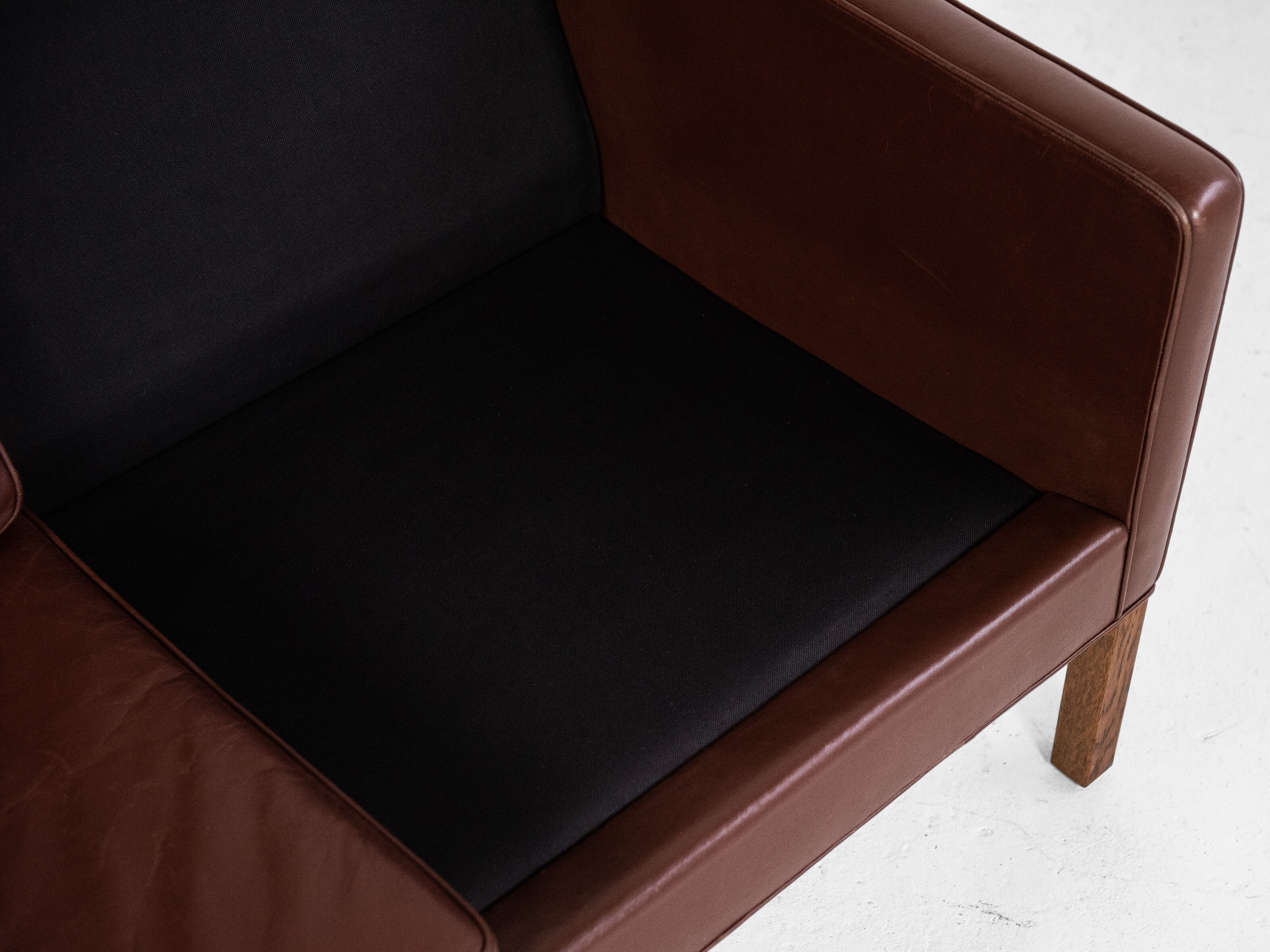 Danish 2-seater sofa in leather by Børge Mogensen for Fredericia