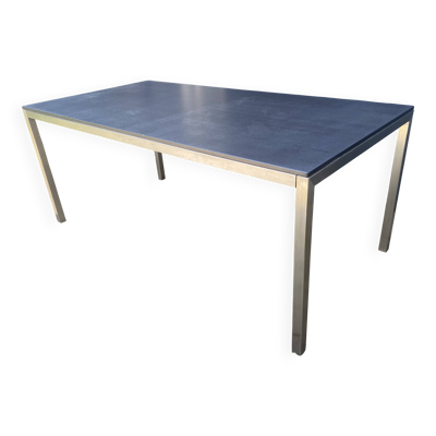 Table à manger in-out