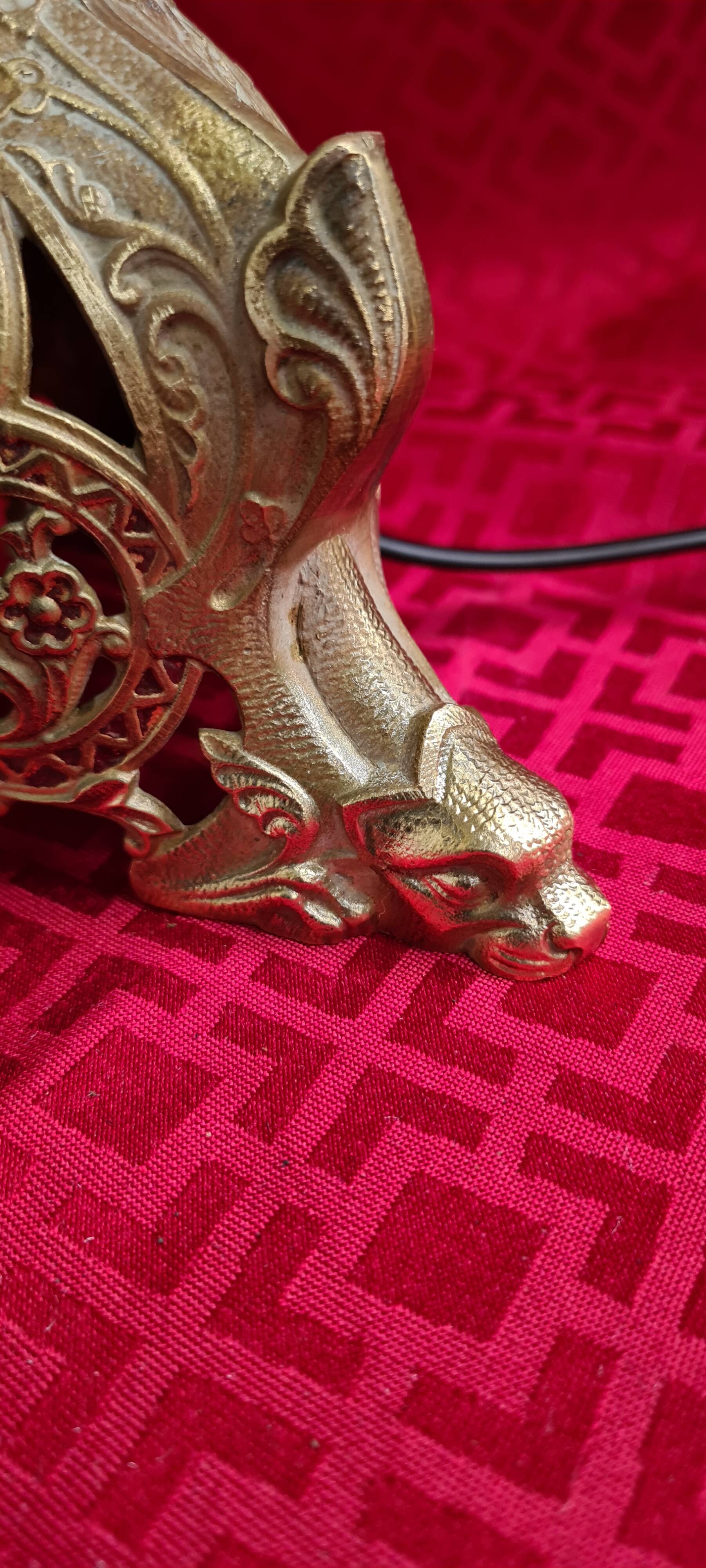 Pair of 18th century chiseled bronze lamps