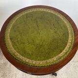Table d’appoint ancienne sur roulettes en acajou et cuir