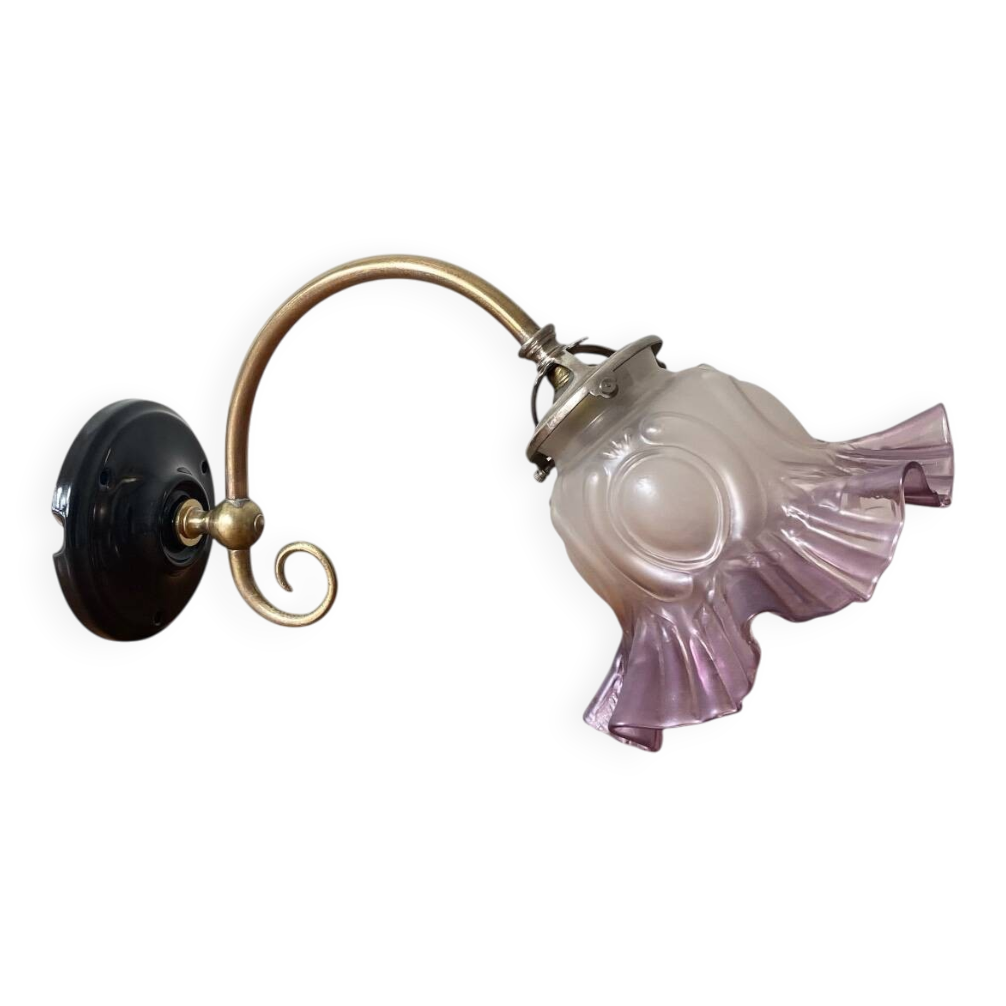 Swan neck wall light in brass with glass tulip.