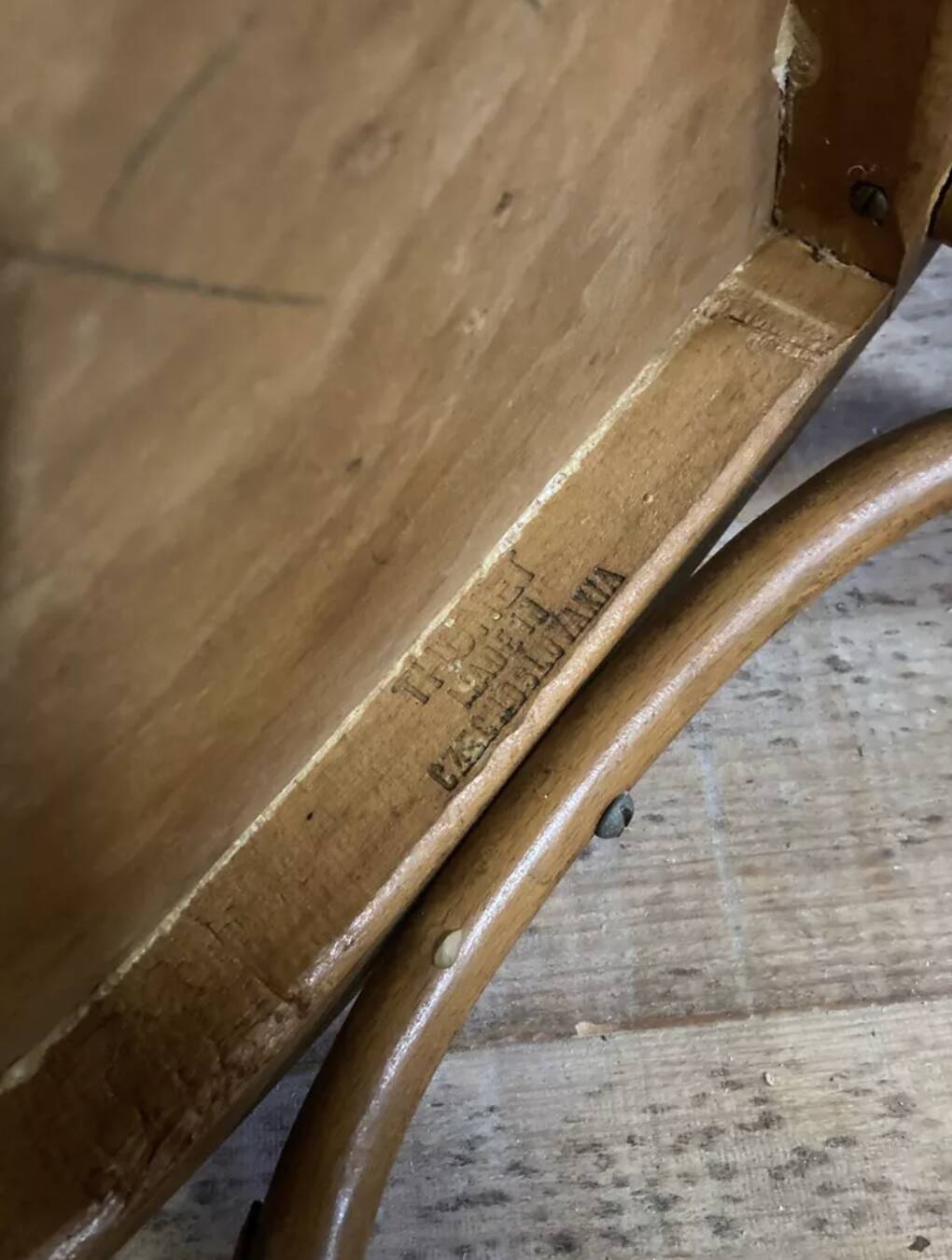 Chaise bistrot en bois Thonet