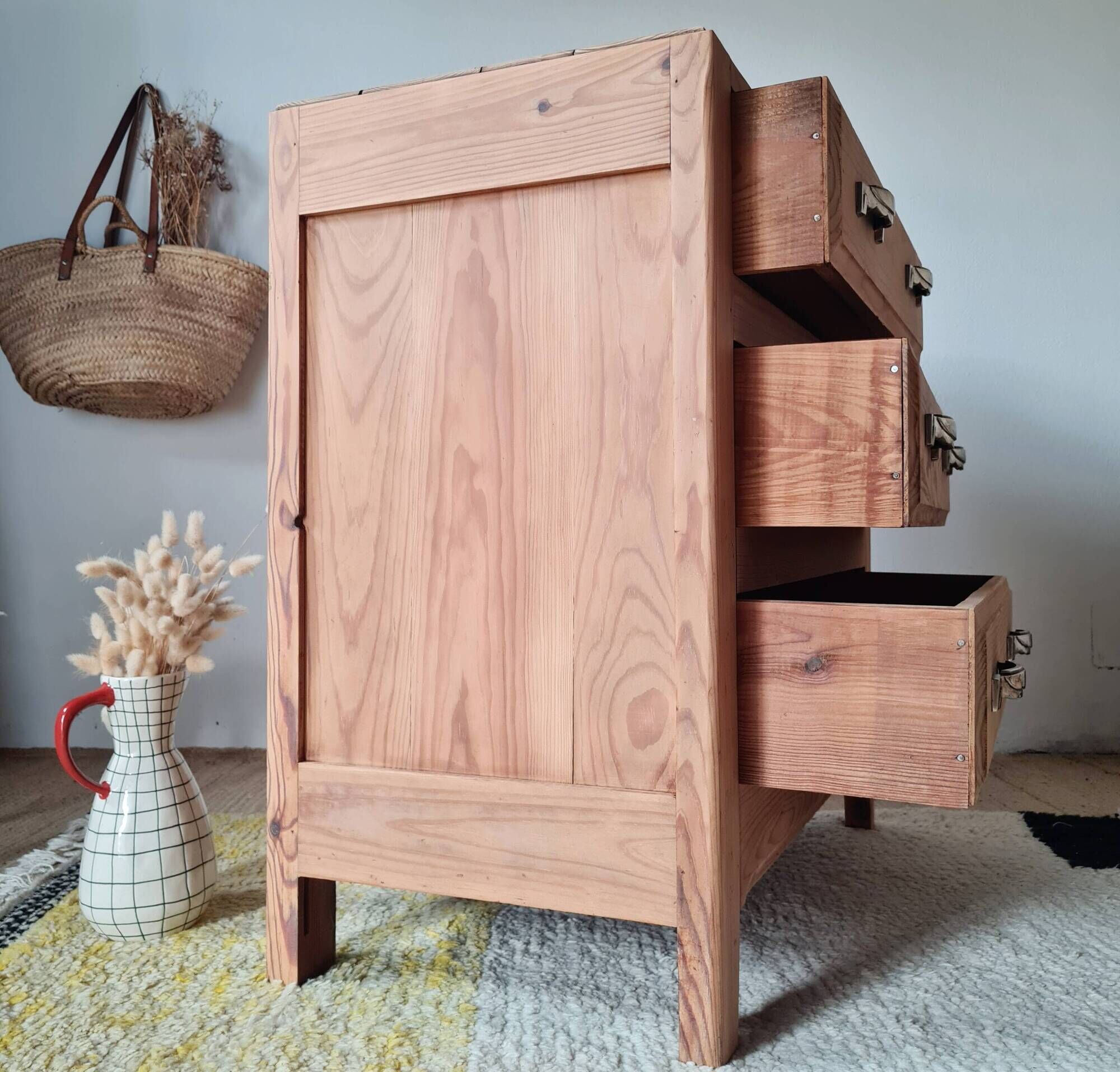 Antique pine chest of drawers, 3 drawers, raw wood