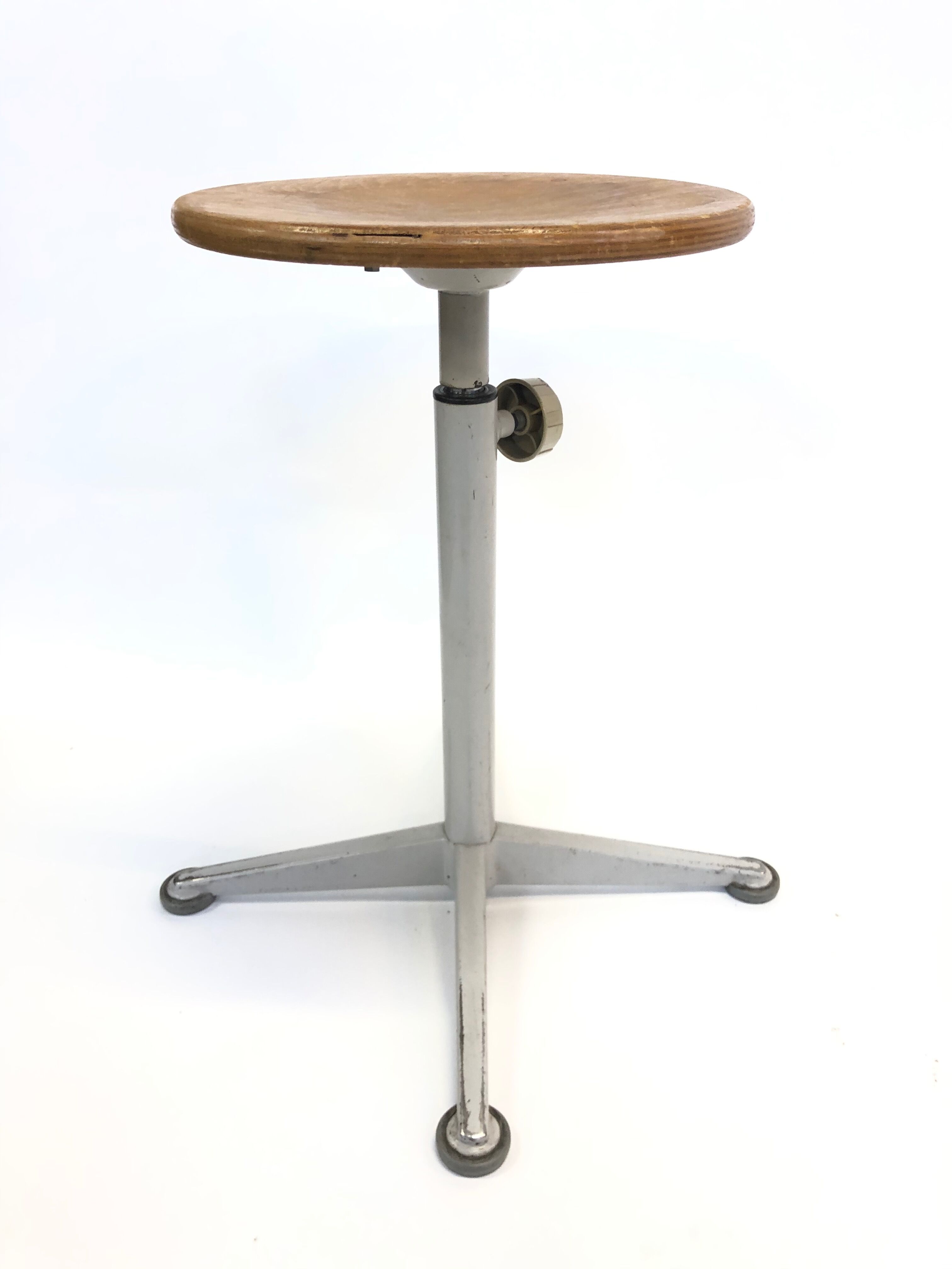 Vintage stool work tabouret by Friso Kramer Ahrend de Cirkel