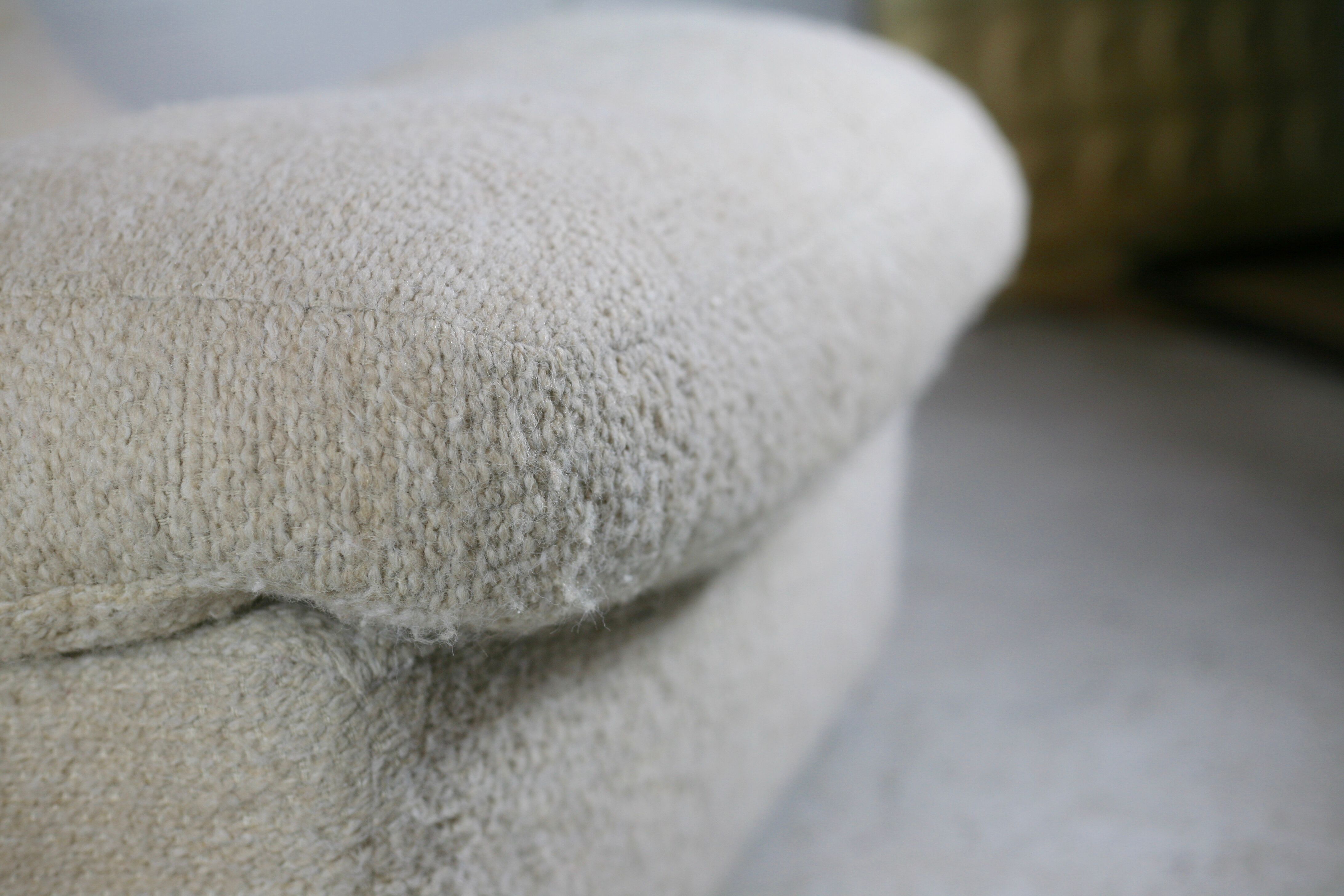 Chair "Space Age" in unbleached wool, France, circa 1970