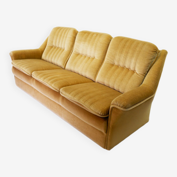 Vintage sofa yellow/gold 1970s