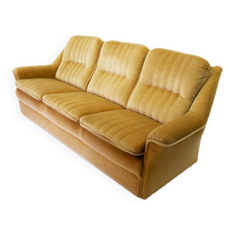Vintage sofa yellow/gold 1970s