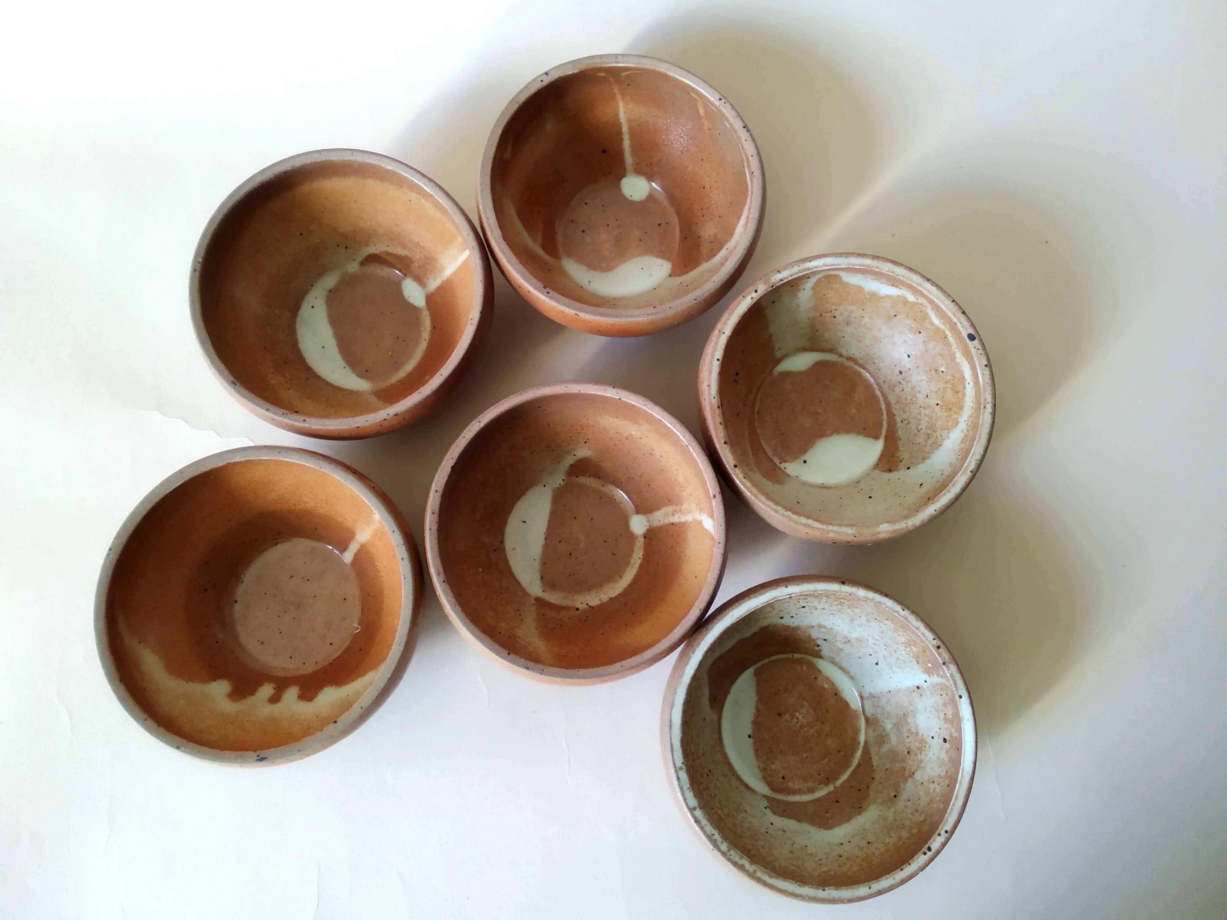 Lot de 6 bols en grès fabrication artisanale années 70 vintage