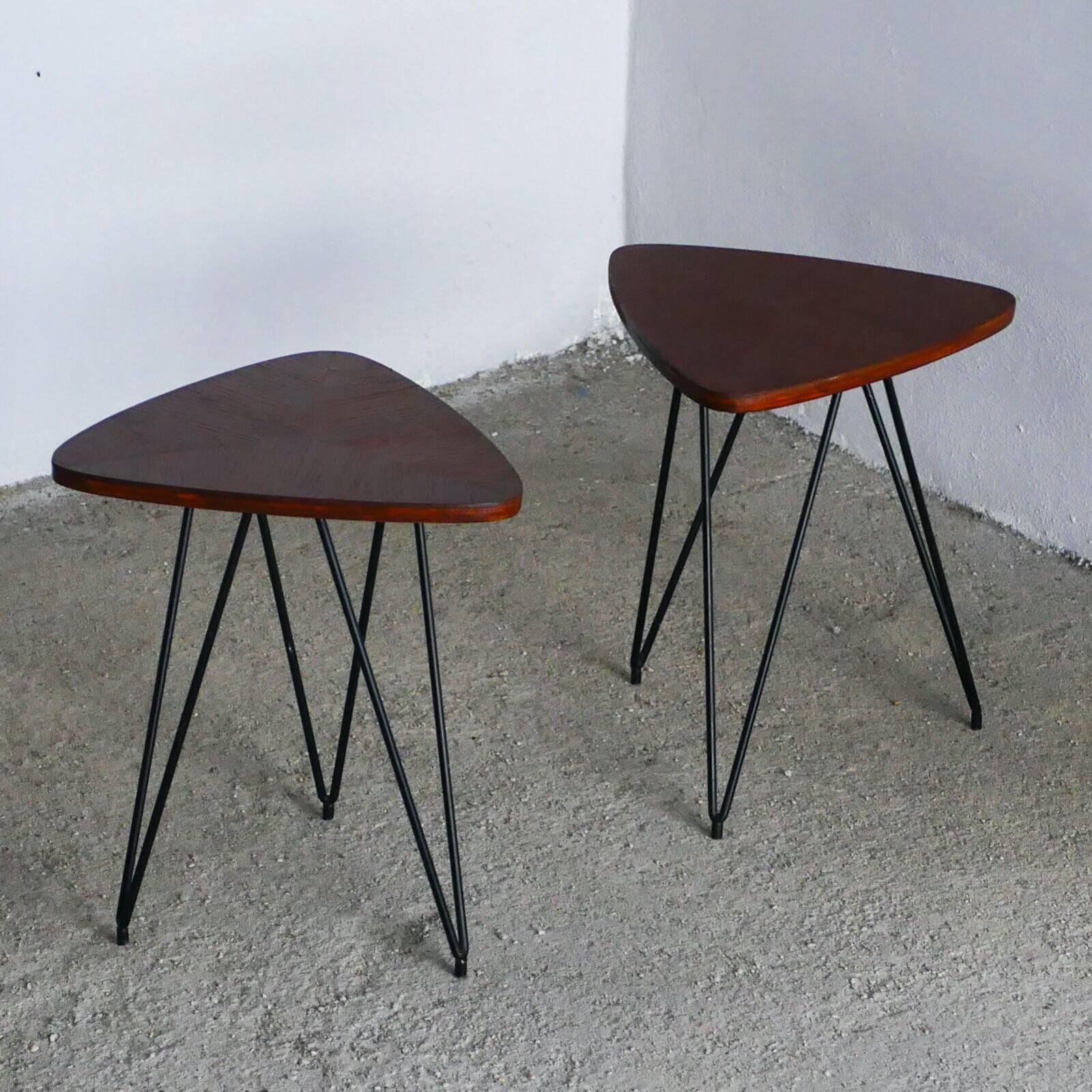 Paire de tables d'appoint années 50 - Design italien - Décoration vintage - Isa - Campo - Medea