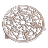 Cast iron trivet
