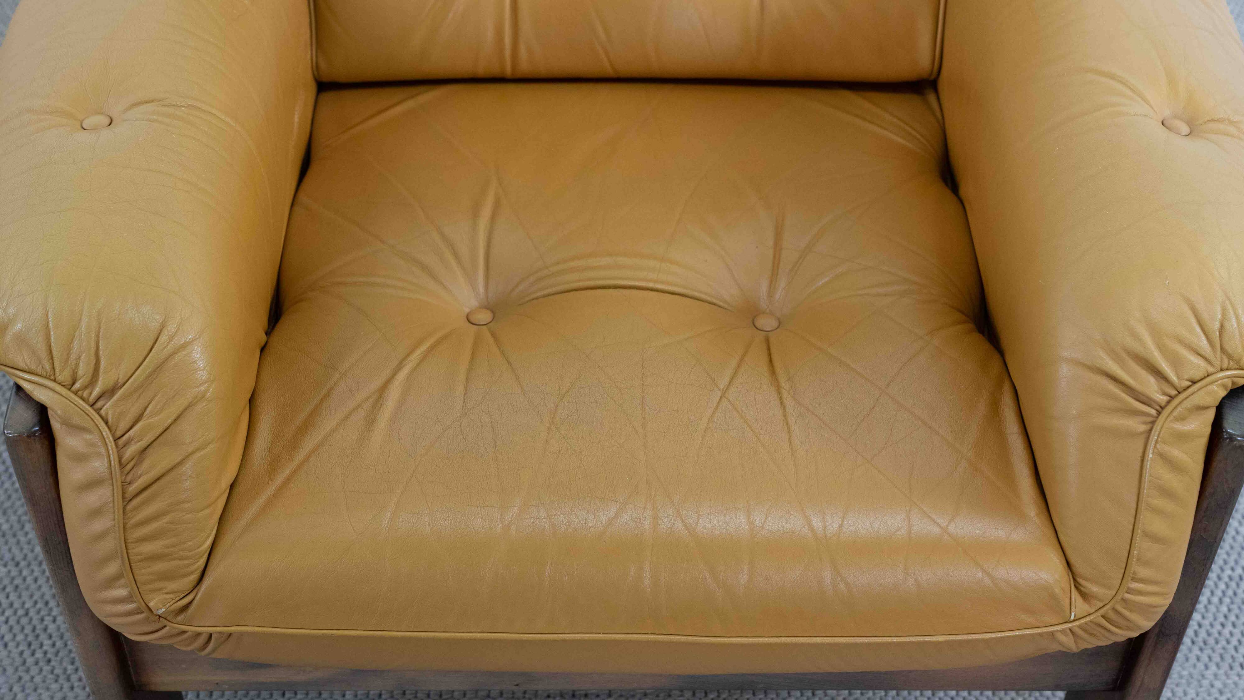 Brazilian Style Leather Seating Group
