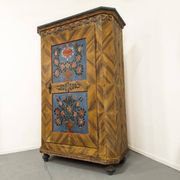 Cabinet de mariée peint d'art populaire 1846
