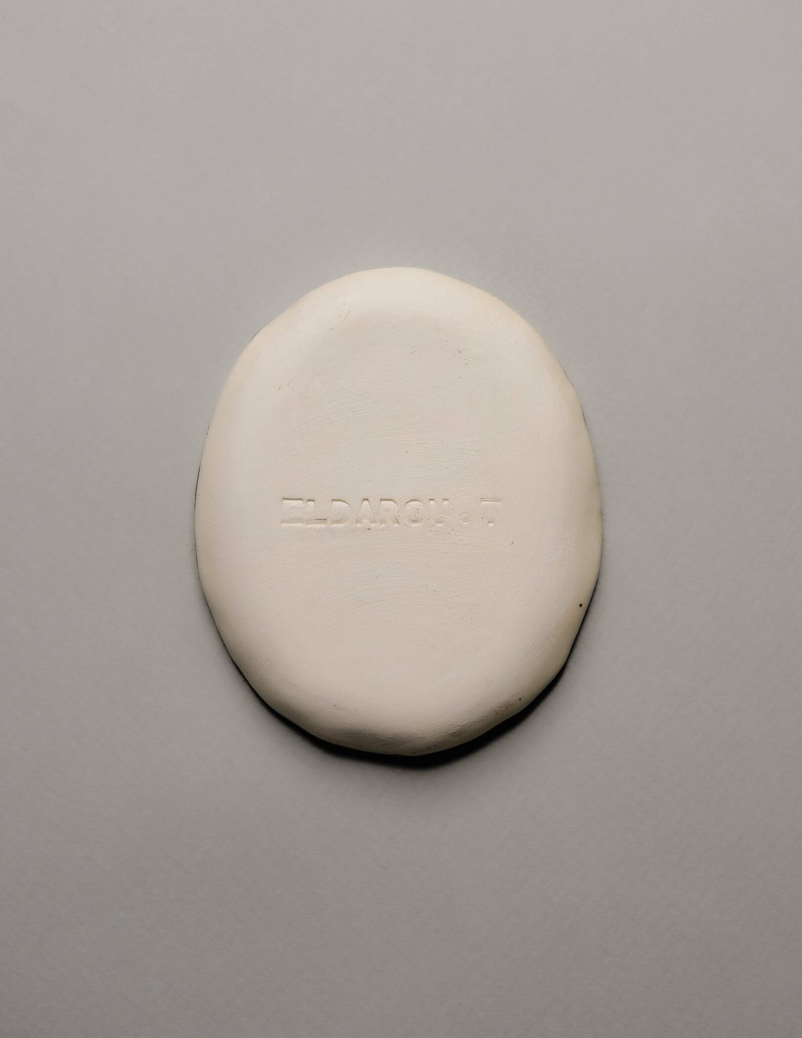 SMALL OVAL CERAMIC POCKET TRAY