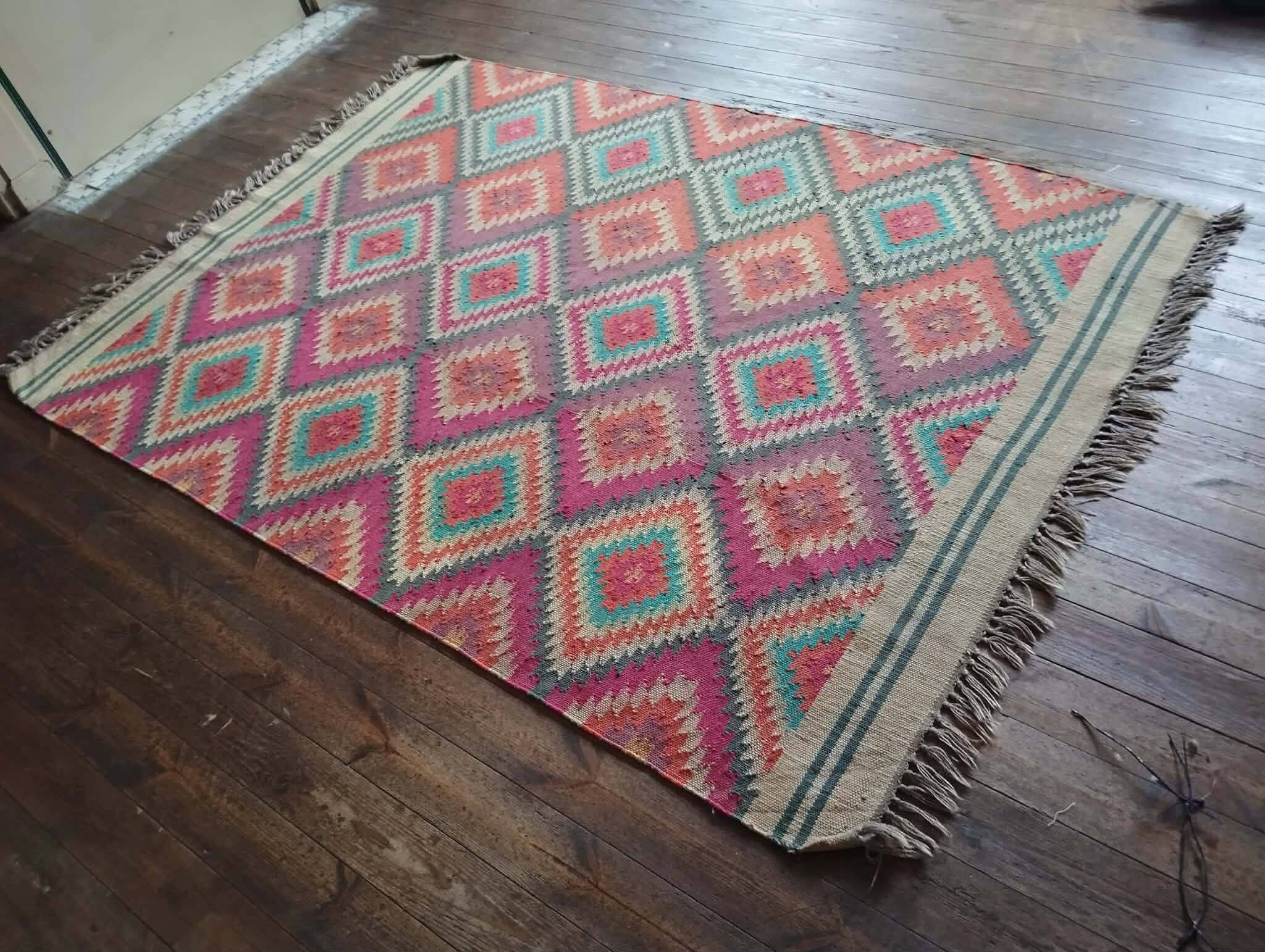 Handmade Indian Kilim 226x164cm