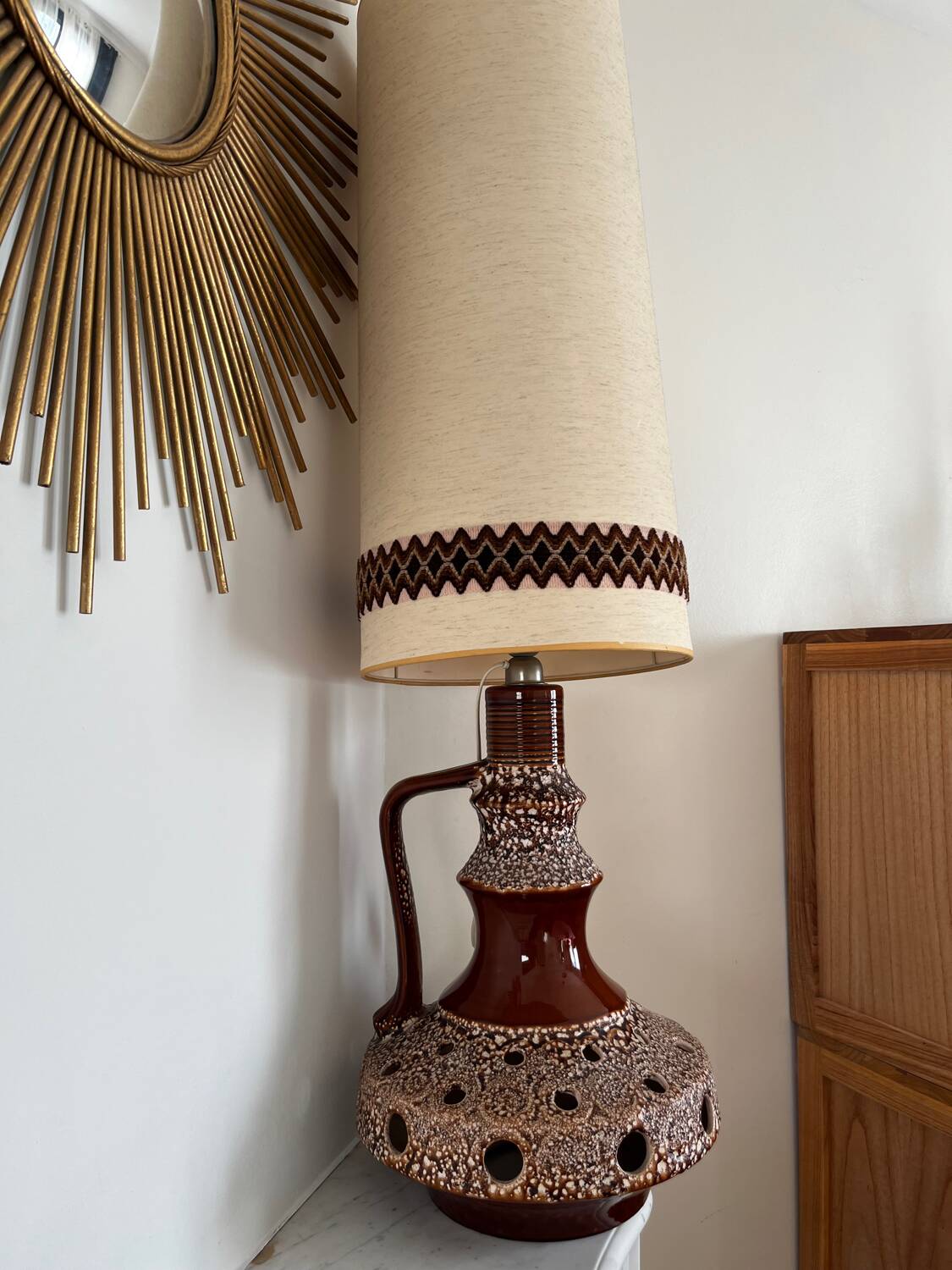 Vintage openwork ceramic lamp - 60s-70s - Fat Lava / Space style