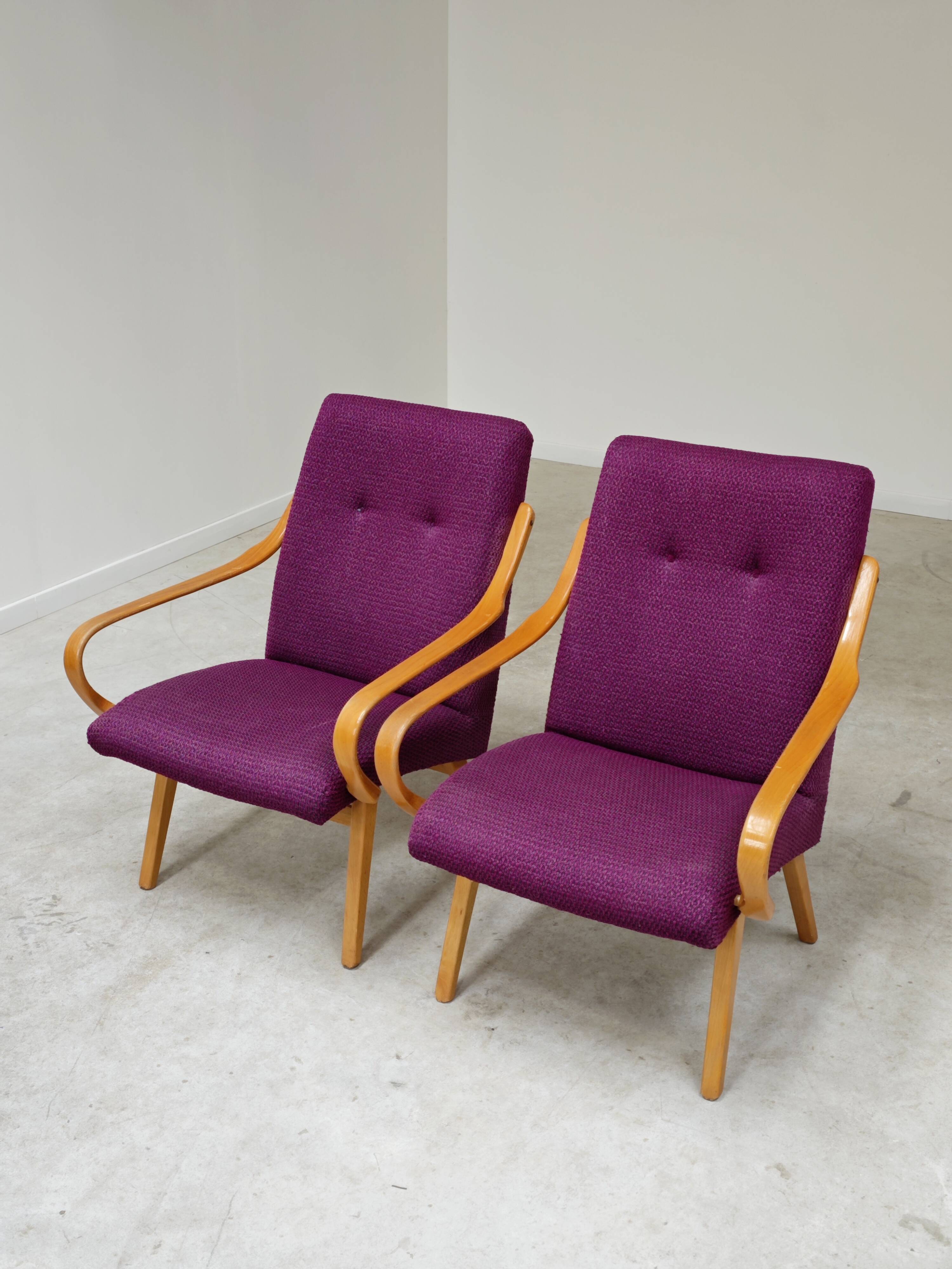 Pair of 6953 purple armchairs by Jaroslav Smidek for TON (Thonet)