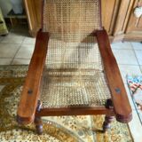 Colonial chair