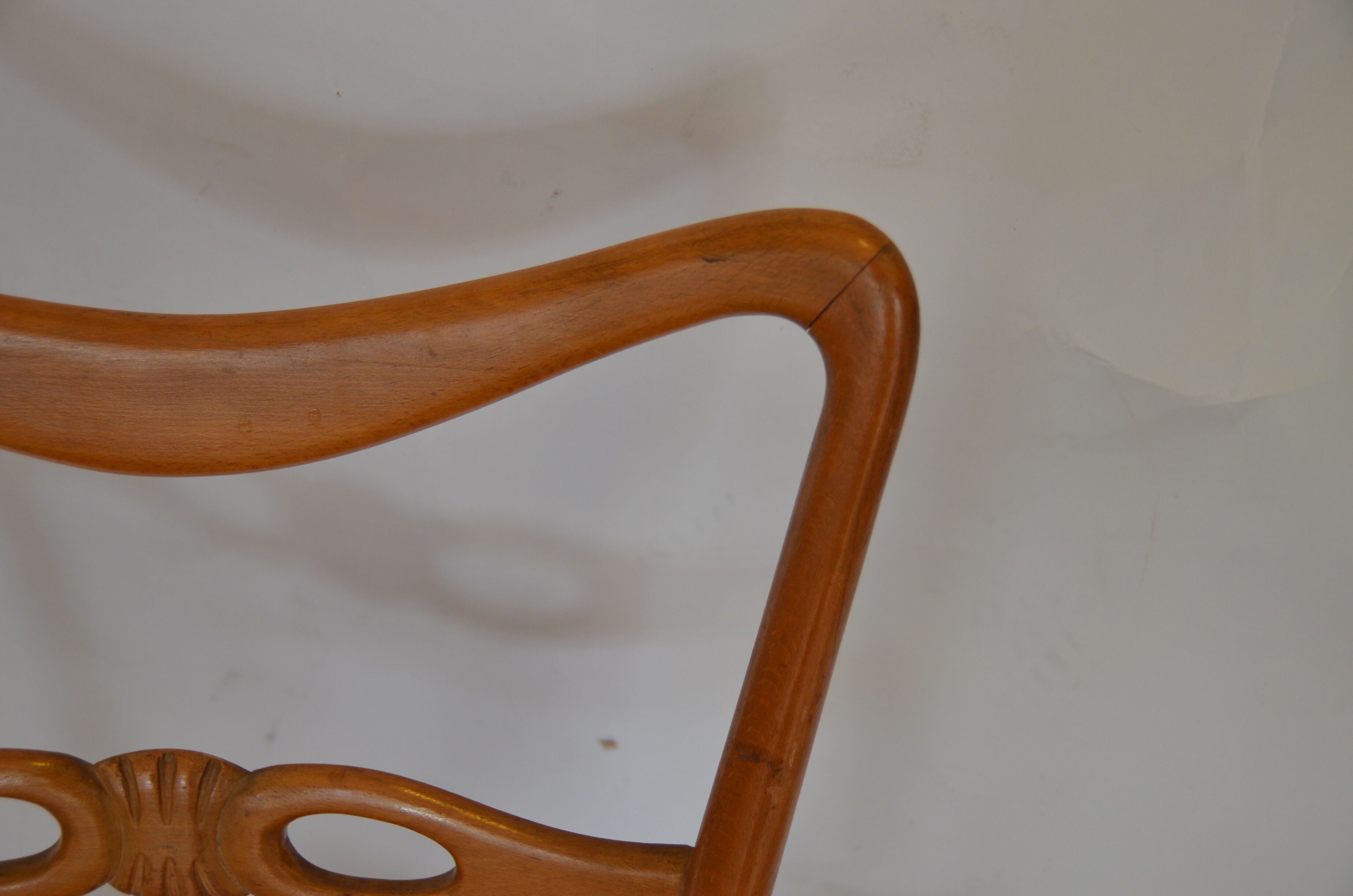 Series of six vintage chairs