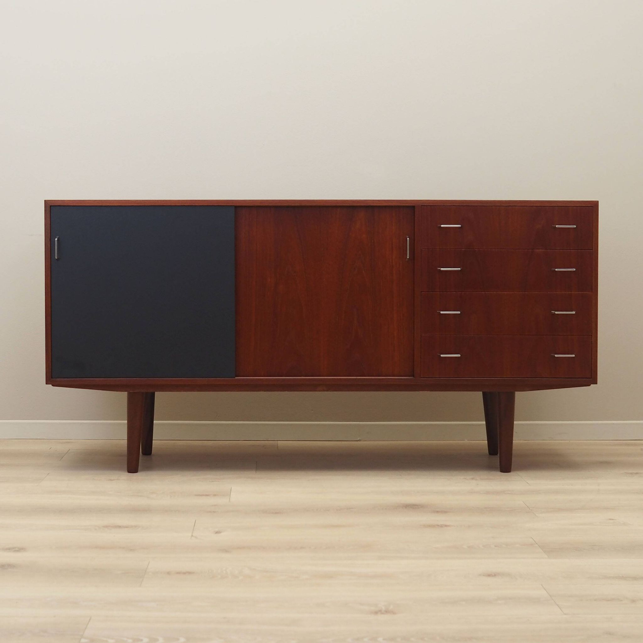 Enfilade danoise en teck, années 1960