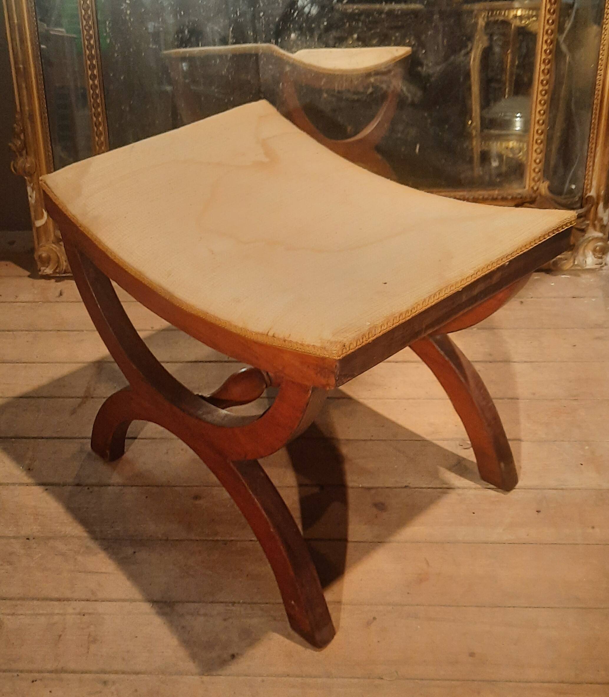 Stool X from the nineteenth century