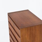 Chest of drawers in teak