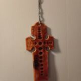 Honey-colored glazed ceramic cross, vintage 1970