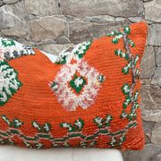 Vintage Berber Kilim cushion cover: Moroccan wool cushion