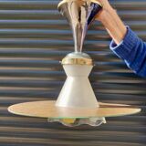 Paint pallet suspension