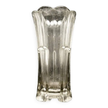 Vase, moderne du milieu du siècle, en verre rosaline pressé, Pologne, années 1950