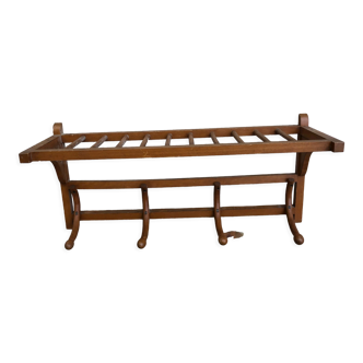 Wall coat rack