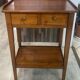 Table d’appoint 2 tiroirs merisier 1950