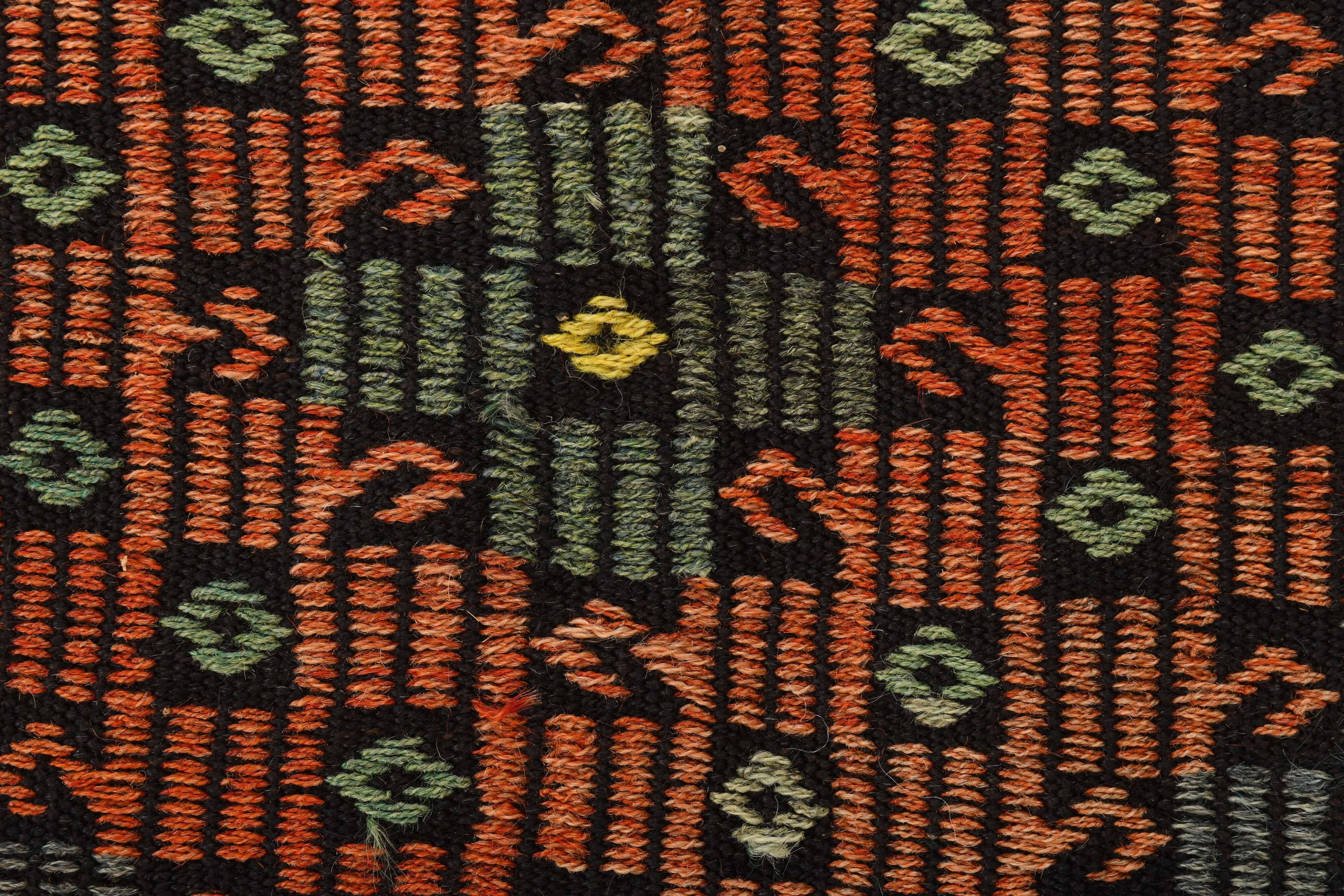 7x10 Green & Burgundy Handmade Wool Kilim Rug, 220x296Cm