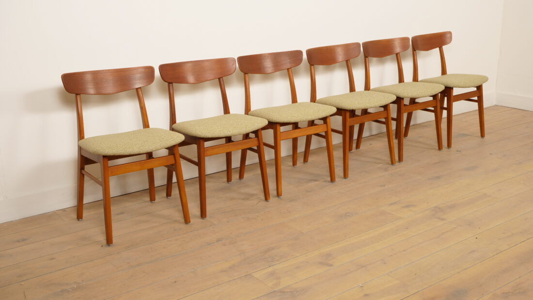 6 x dining chairs | Farstrup | Model 210 | Reupholstered | Green