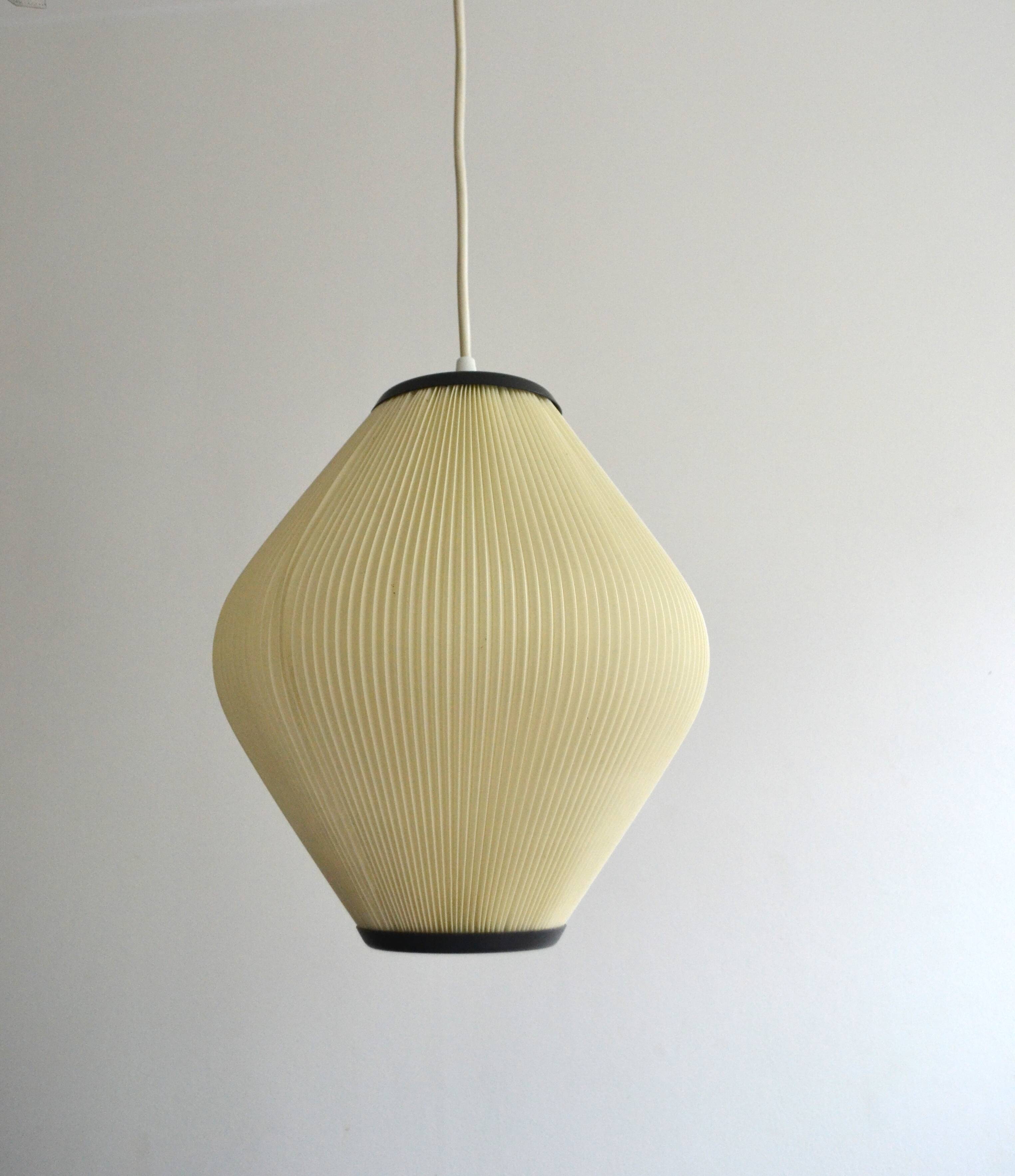 Rispal suspension in rhodoid from the 50s