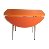 formica round table