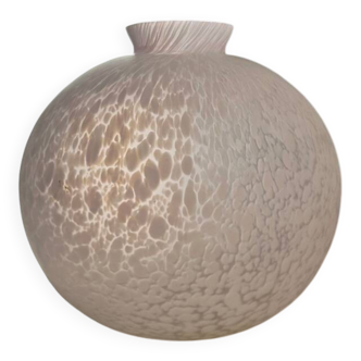 Vase boule moucheté rose