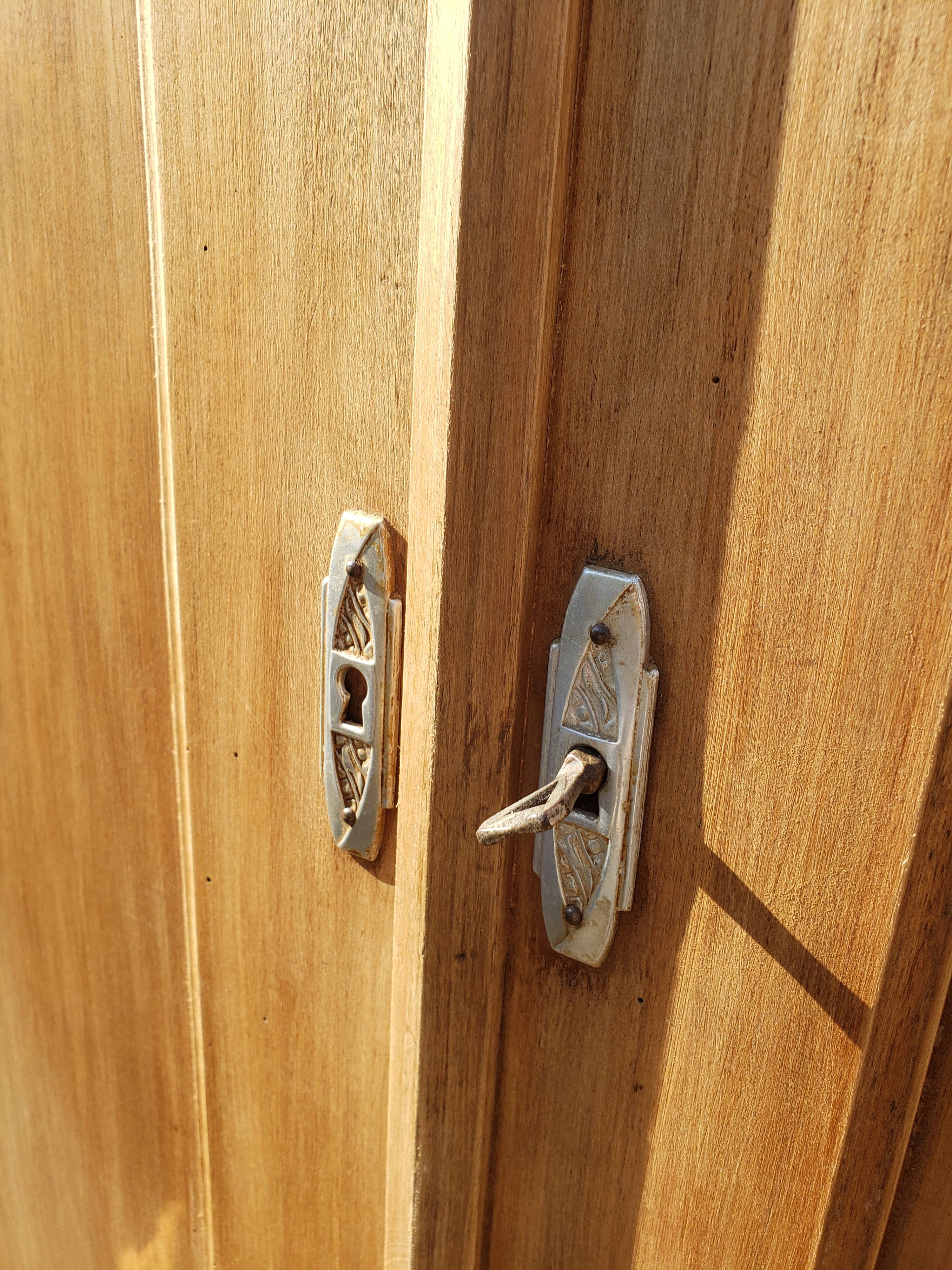 Parisian cabinet art deco raw wood