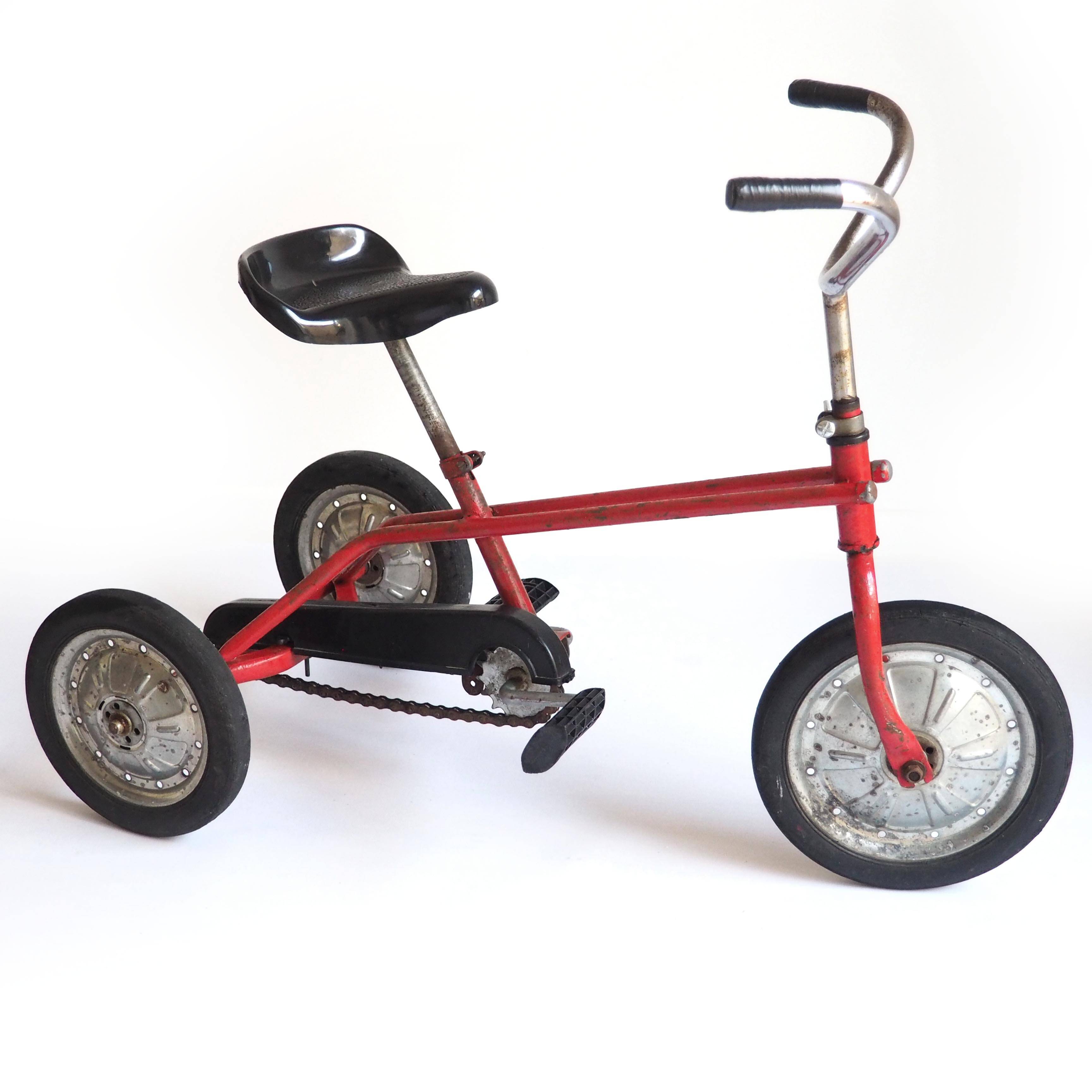 Tricycle rouge