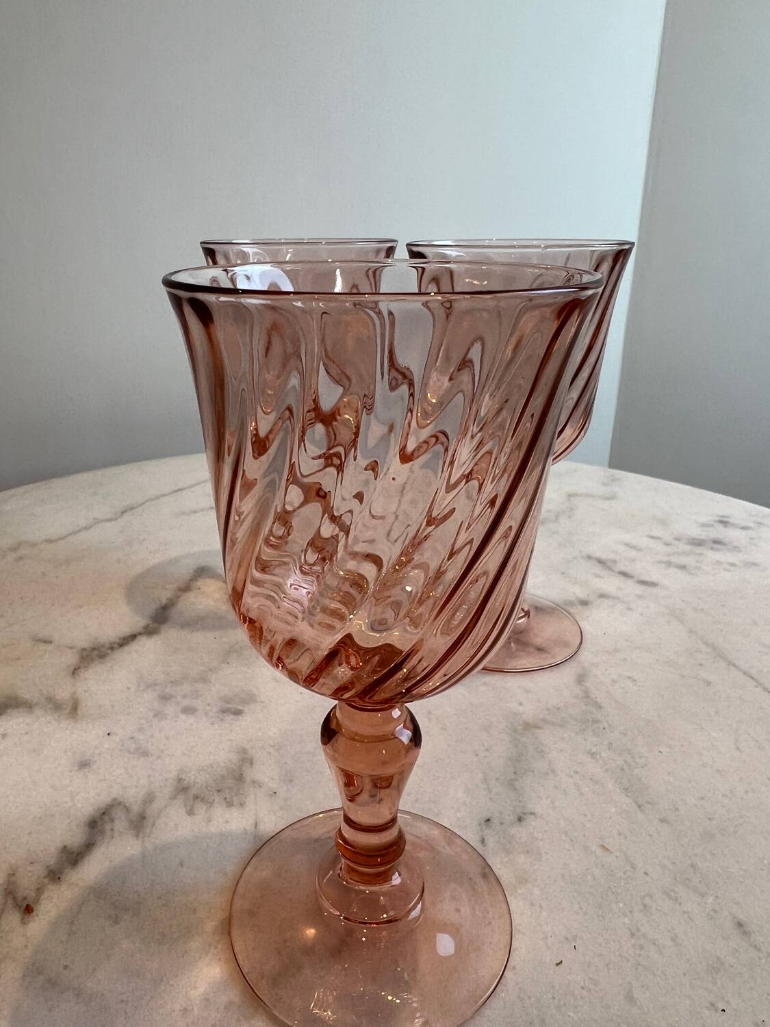 Set of three Rosalyne glasses