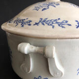 Vintage sandstone soup tureen from Saint Uze
