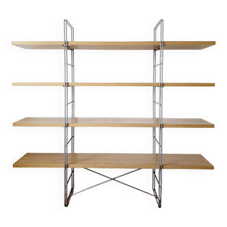 Enetri shelf by Niels Gammelgaard