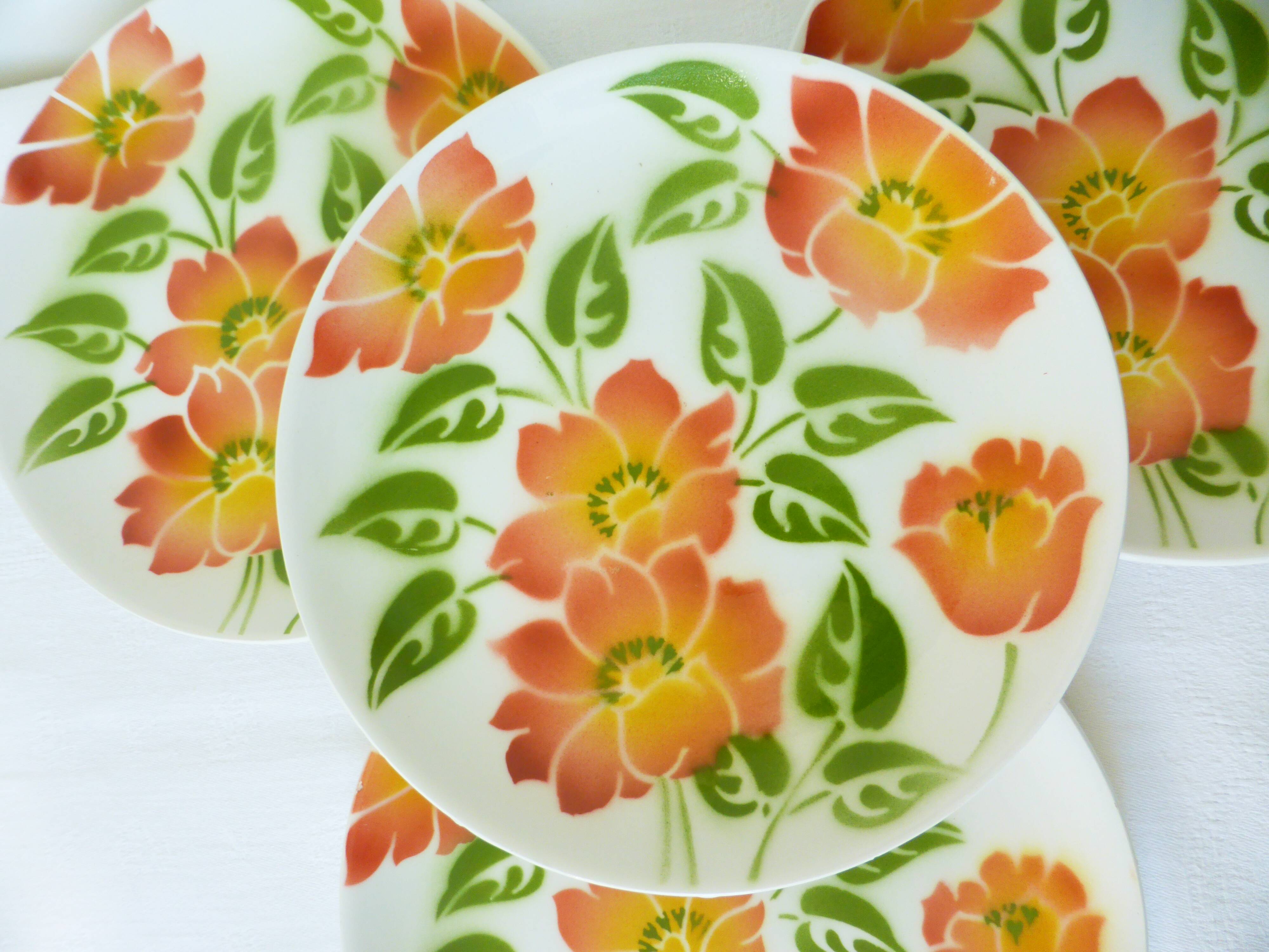 4 dessert plates from Moulin des Loups Orchies Ontario 210690