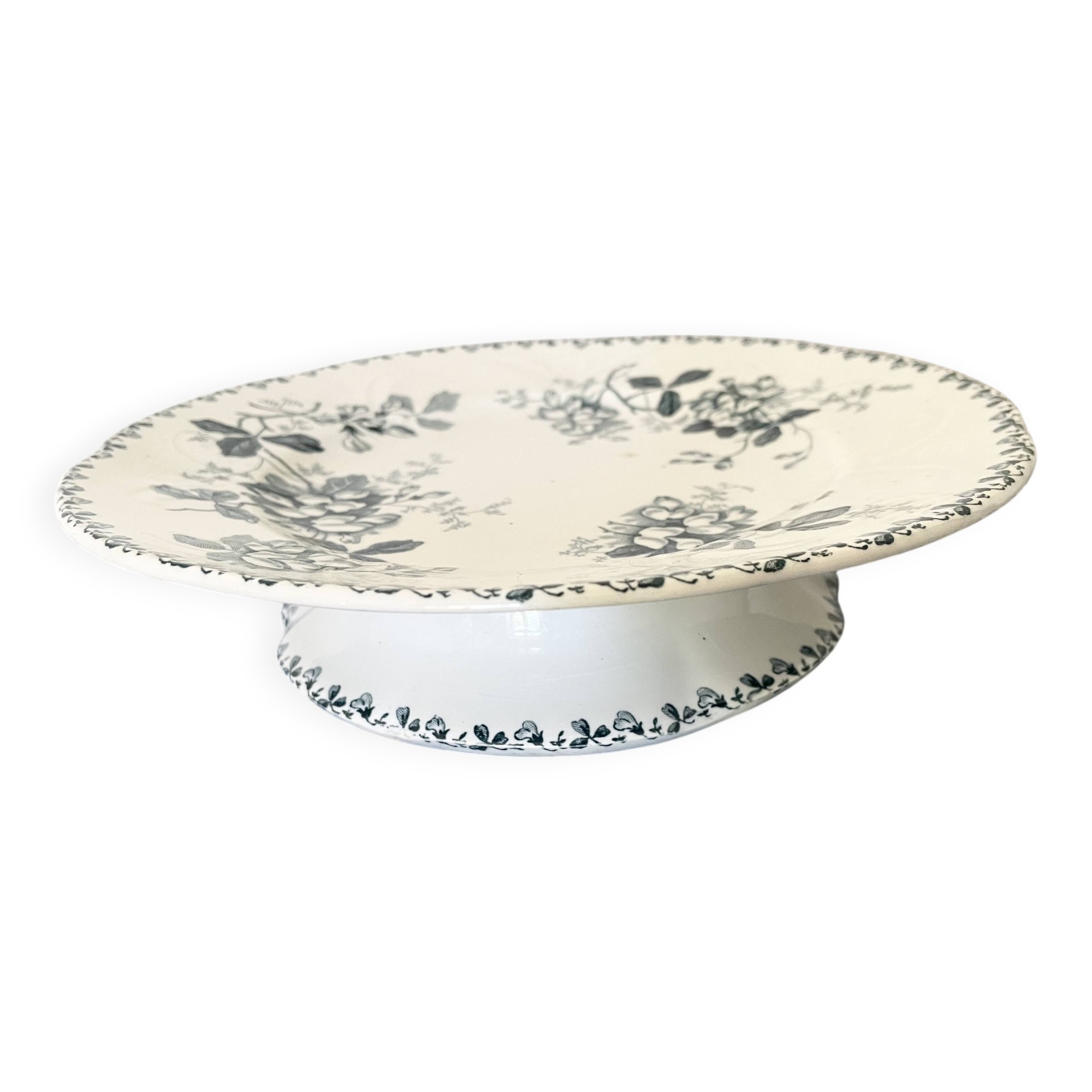 Iron pedestal dish