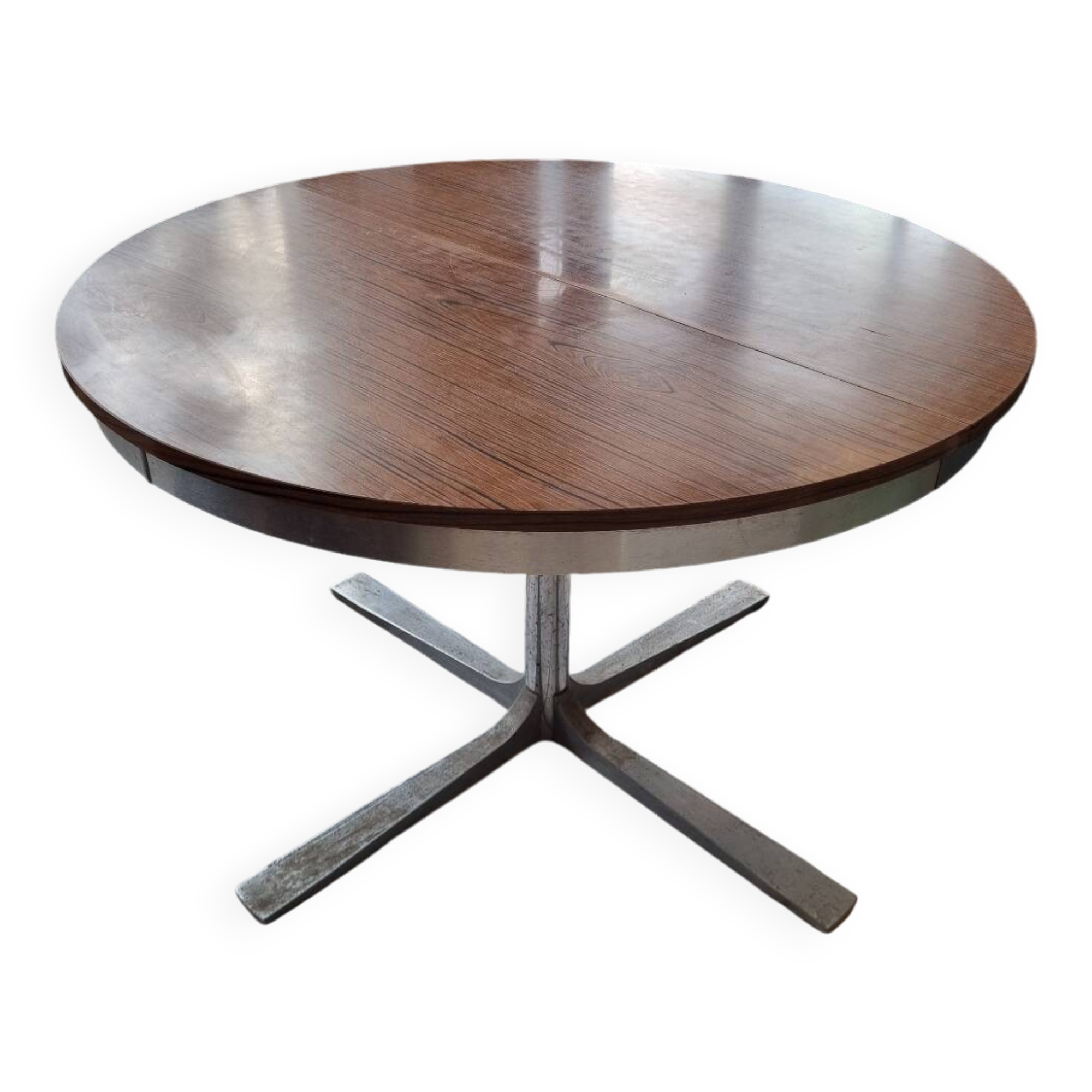 Vintage formica table with chrome leg and extension