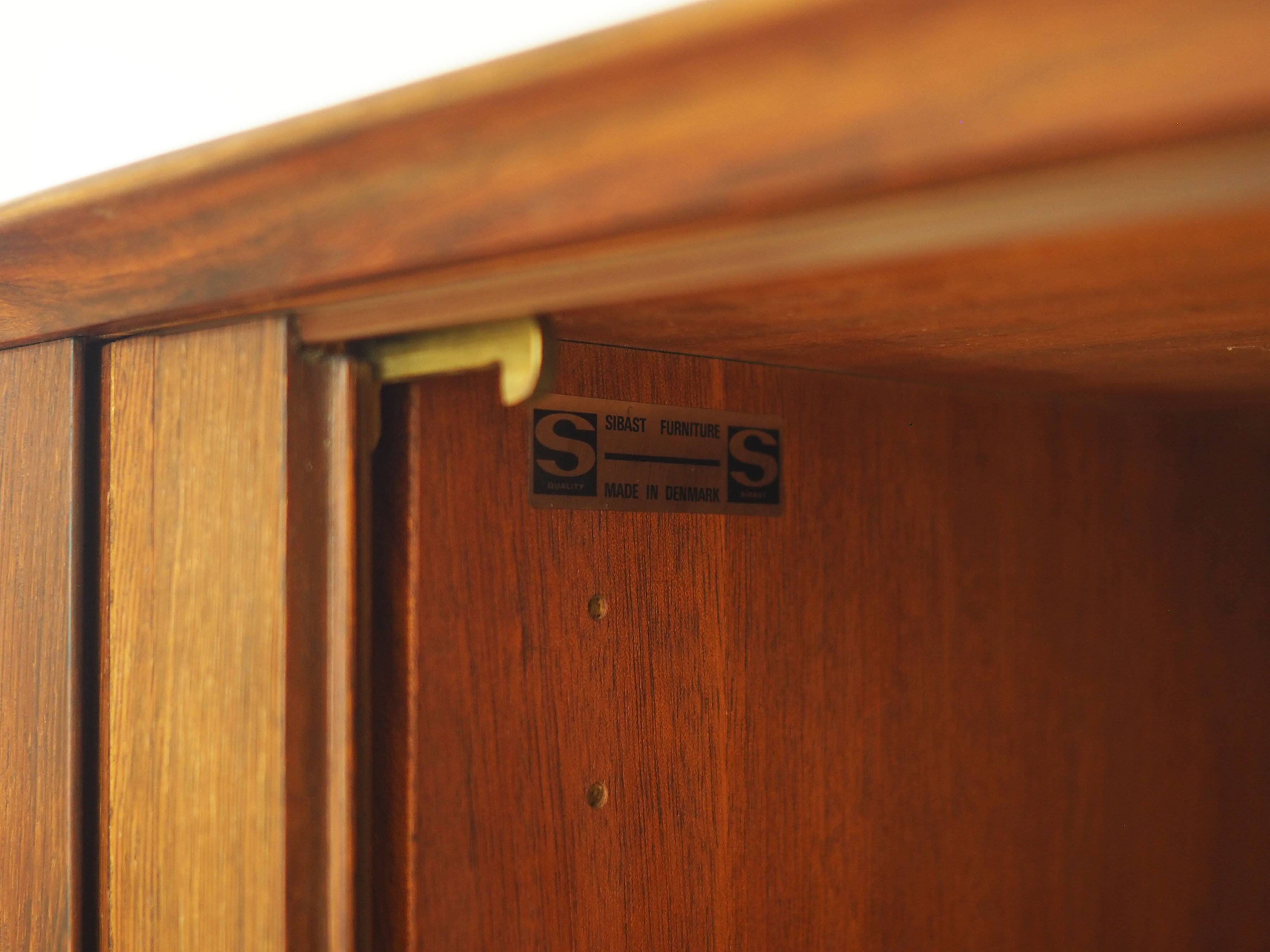 Buffet en palissandre, design danois, années 1960, designer : Arne Vodder, production : Sibast