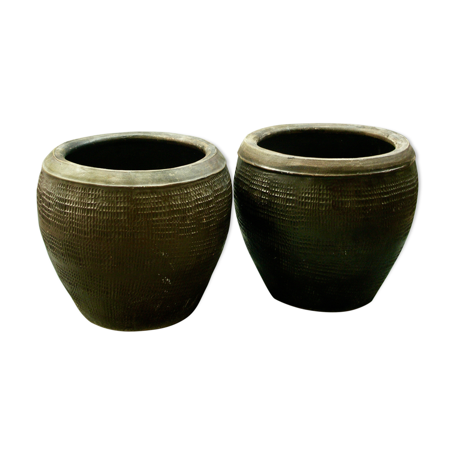 Lot of two big pots/cache Asian pots Vietnam