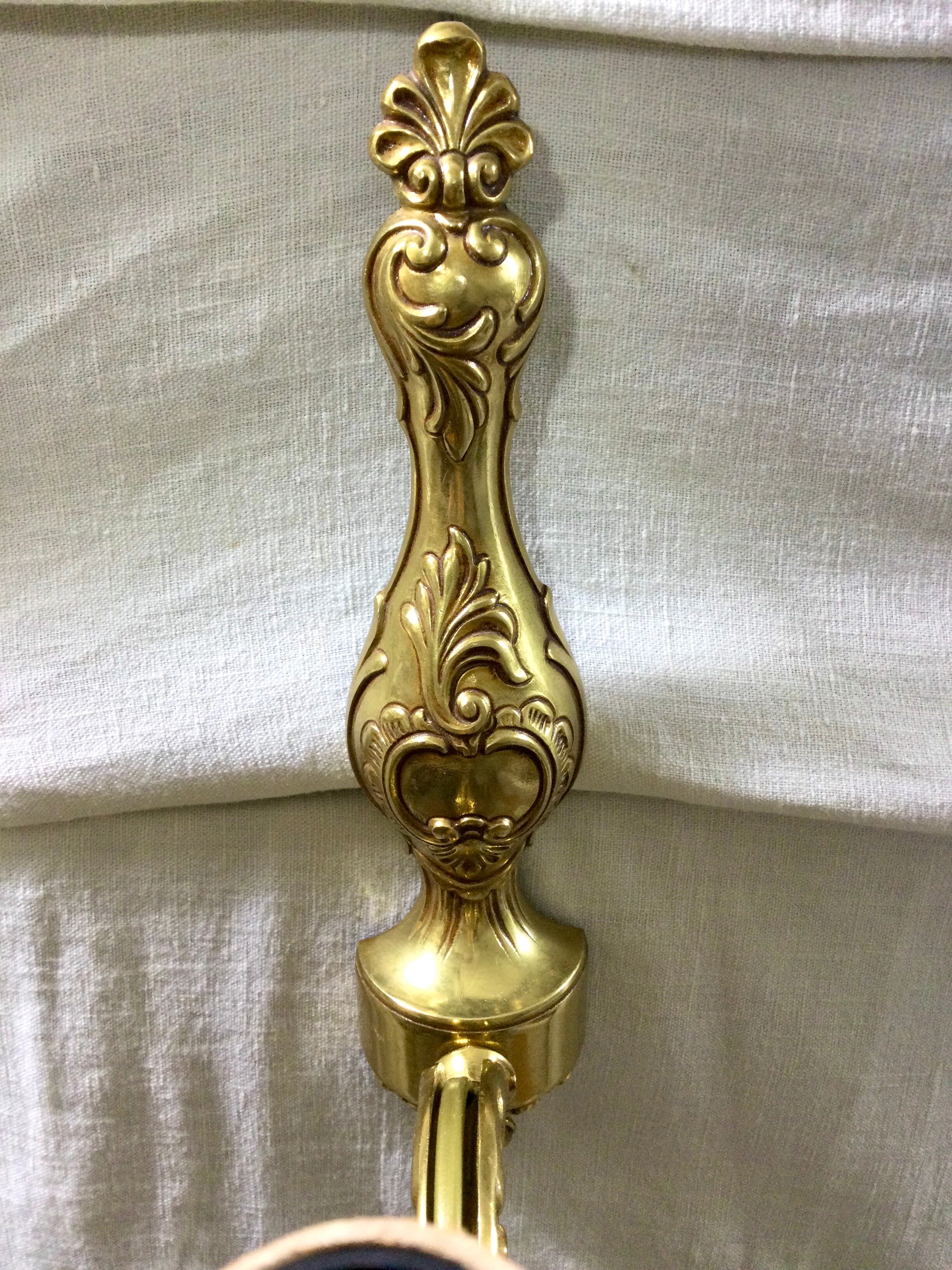 Applies 1 light louis XV style