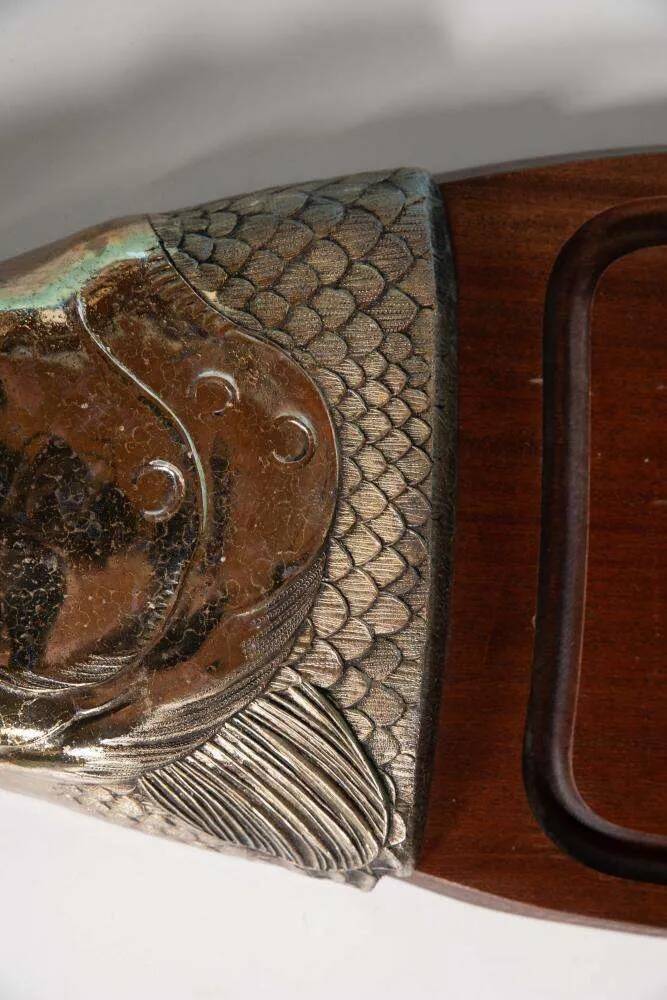 Vintage wooden presentation platter, fish platter.
